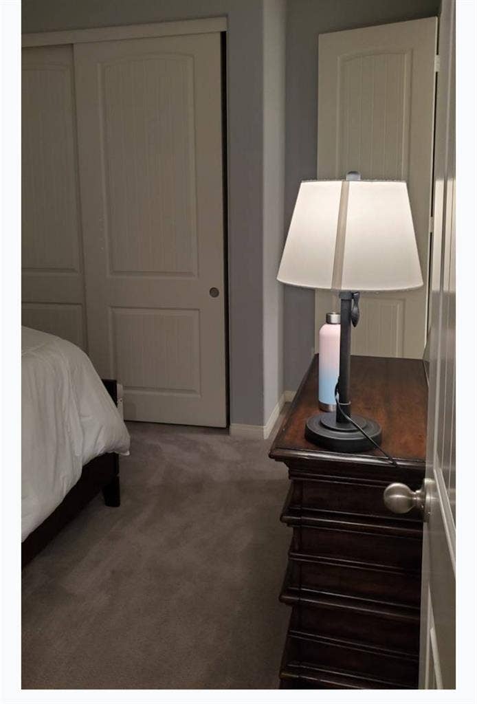 Private bathroom, Furnished Room