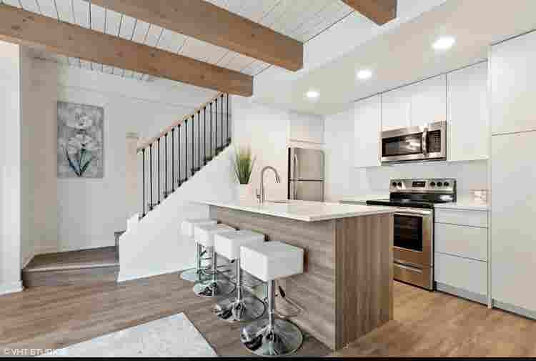 Ba Townhouse Highland Park