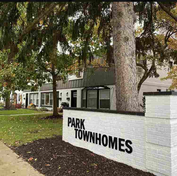 Ba Townhouse Highland Park