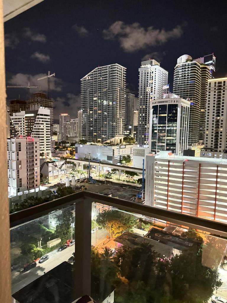 Room At Brickell  amenities 
incluid
