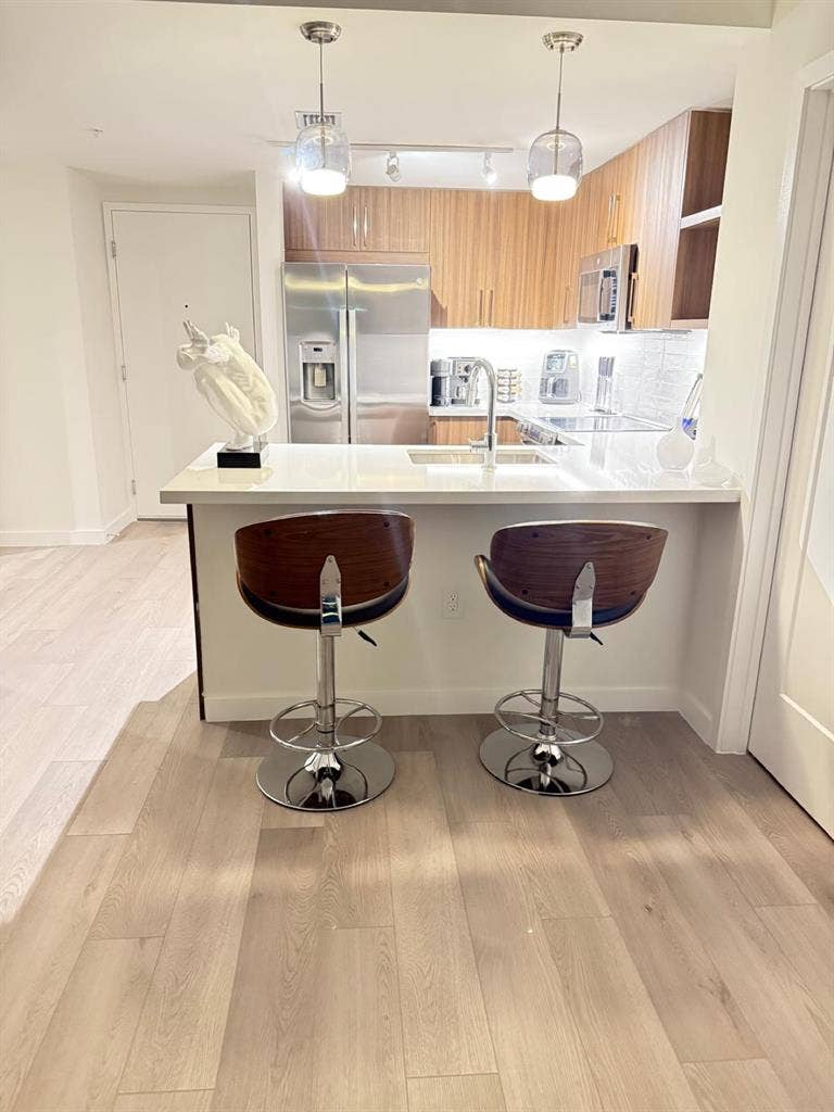 Room At Brickell  amenities 
incluid