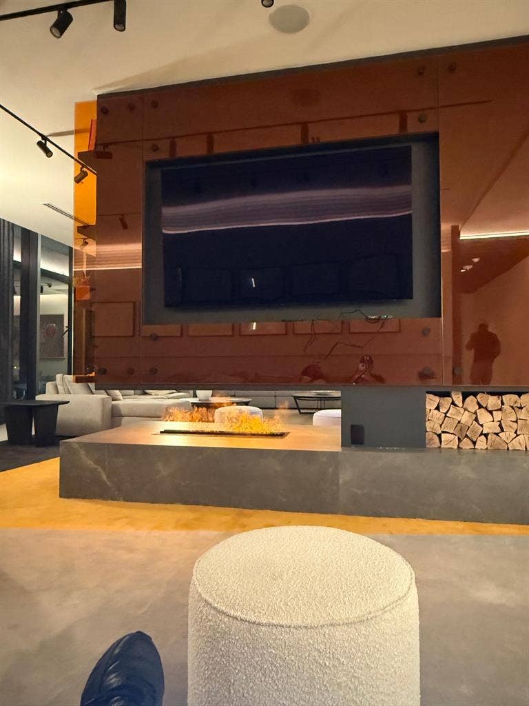 Room At Brickell  amenities 
incluid