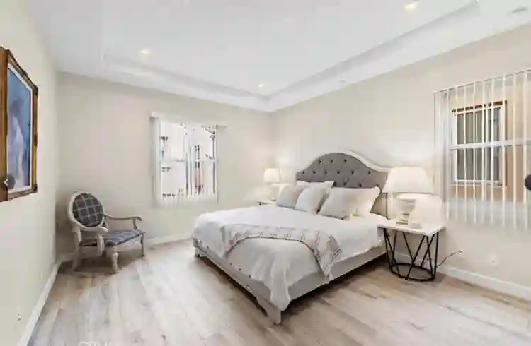 Furnished Room w/ Ensuite Bath