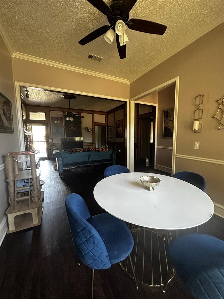 One Bedroom AVAILABLE!