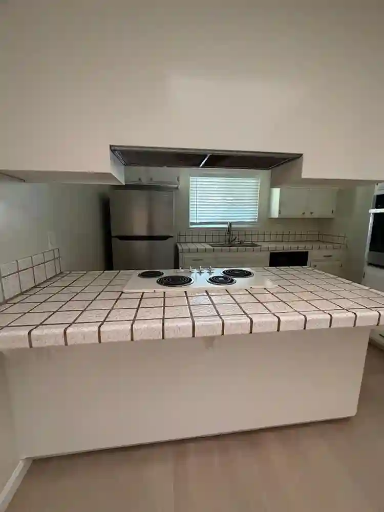 Room for rent with Bills included