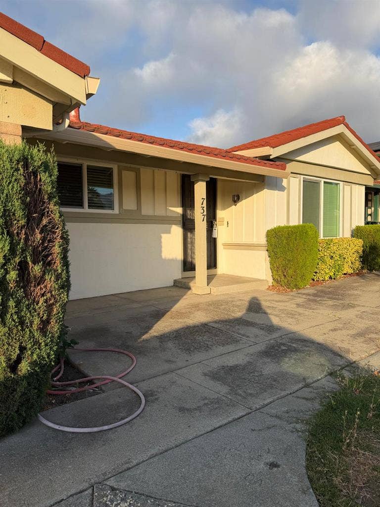 Room for rent with Bills included