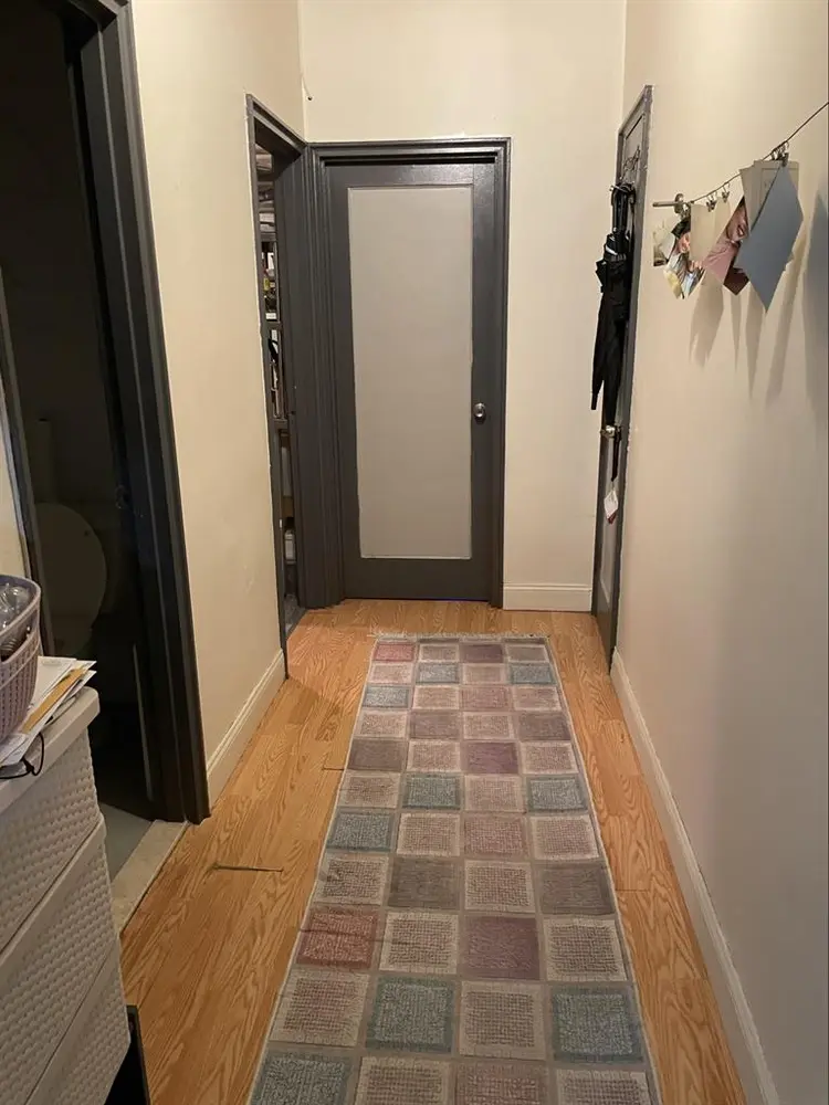 Looking clean roommate