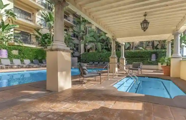 Spacious Room for rent