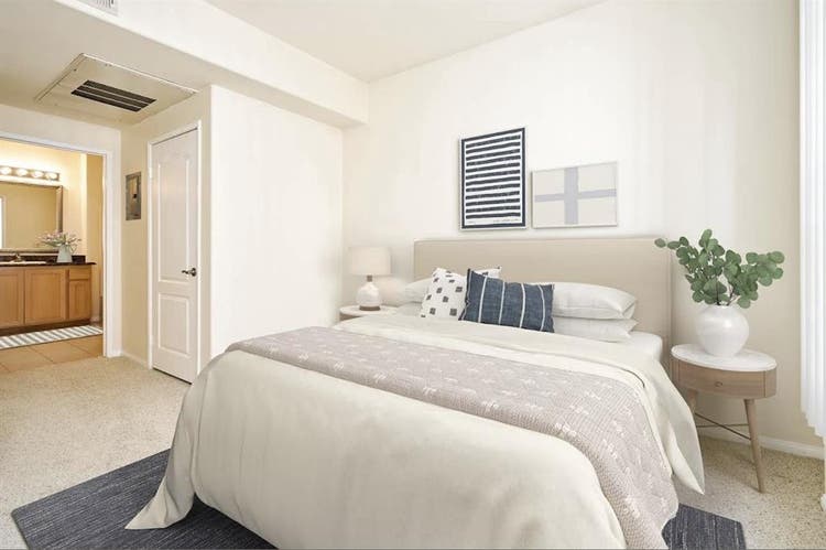 Spacious Room for rent