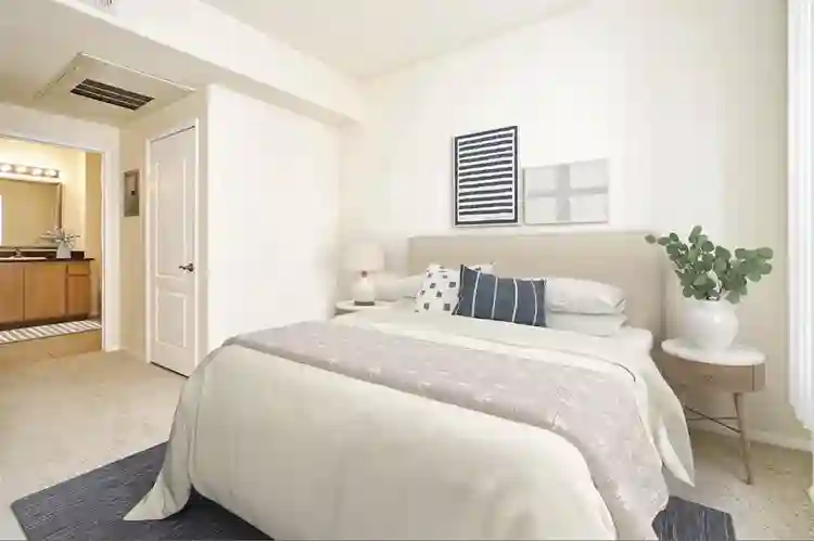 Spacious Room for rent