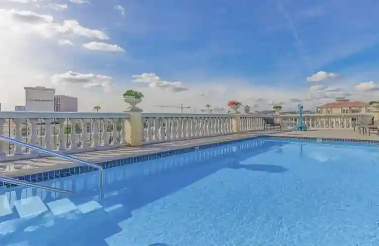 Spacious Room for rent