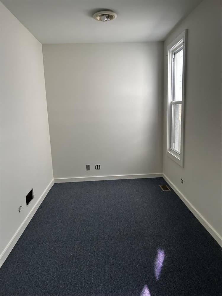 Private room in Logan Square