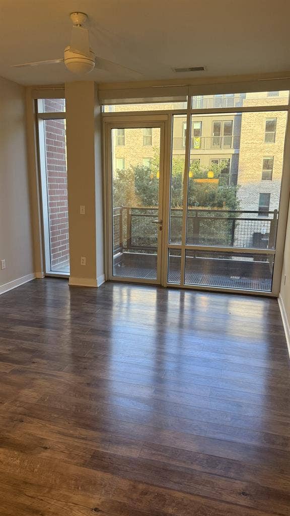 5 month sublease available now