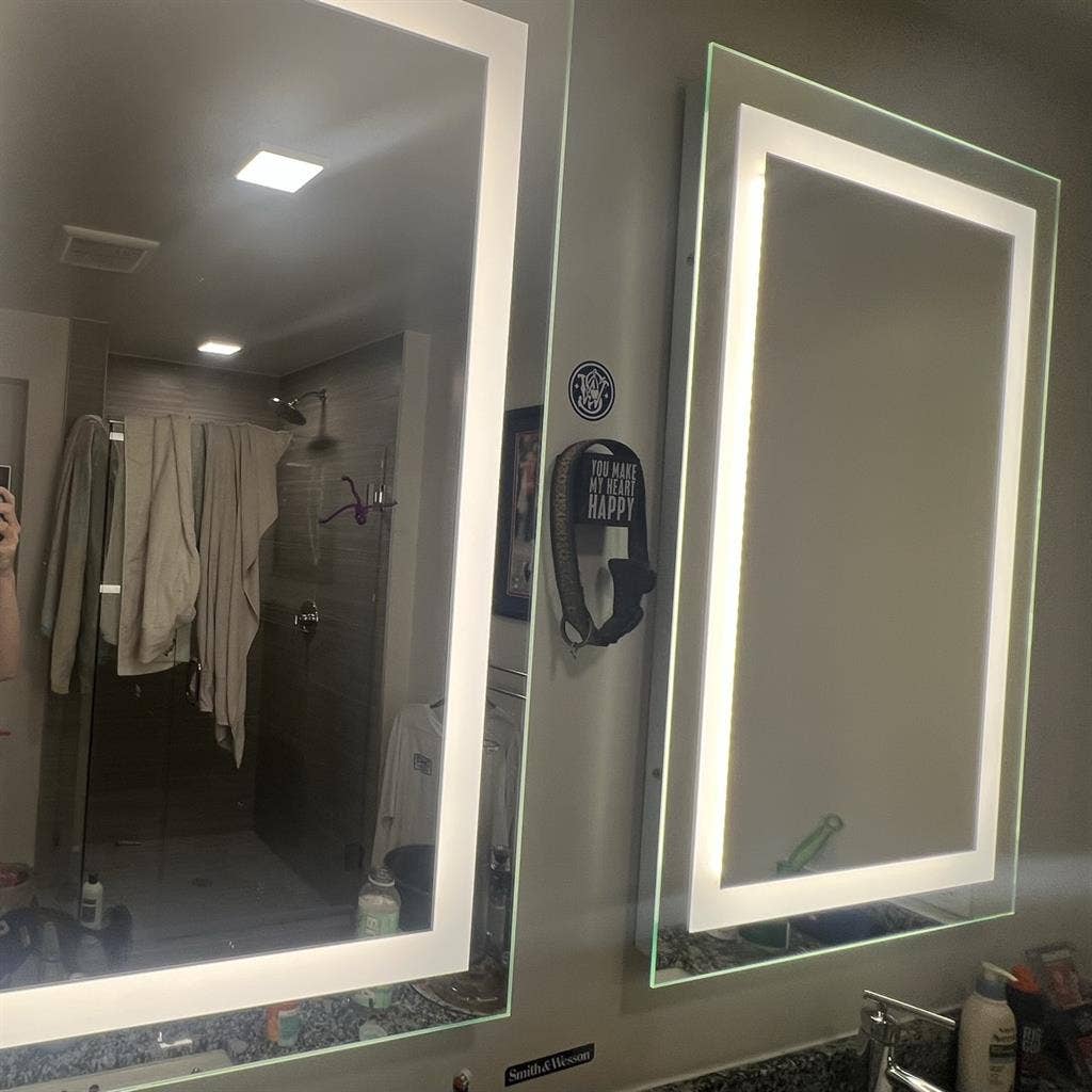 ISO ROOMIE AURA BOCA