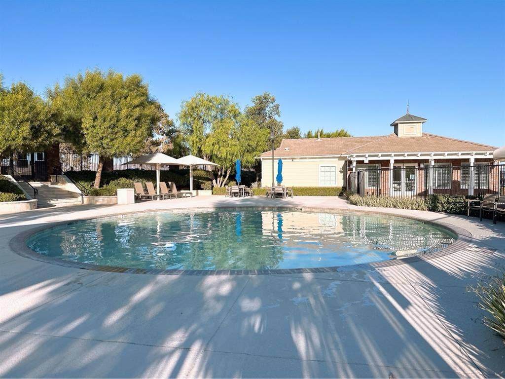 Master Bedroom for rent  new