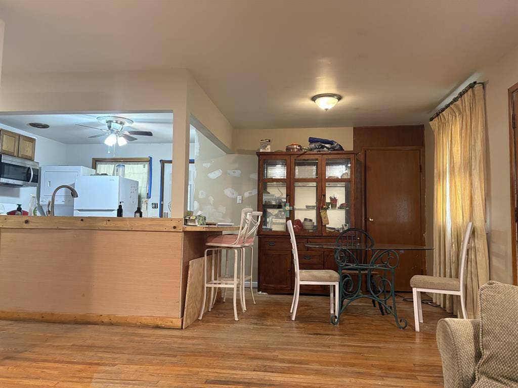 Utilities Included Relax