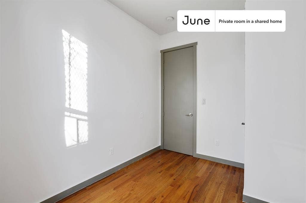 4 BR in New York City