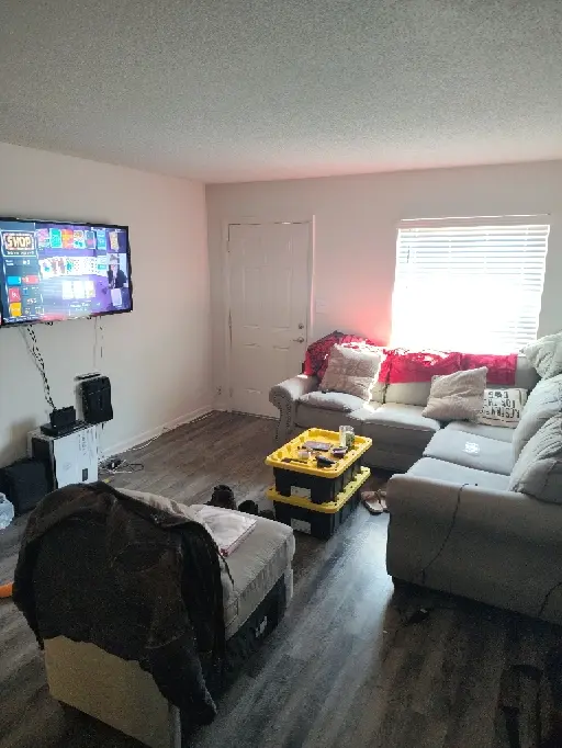 Looking for a Roommate in Cullman