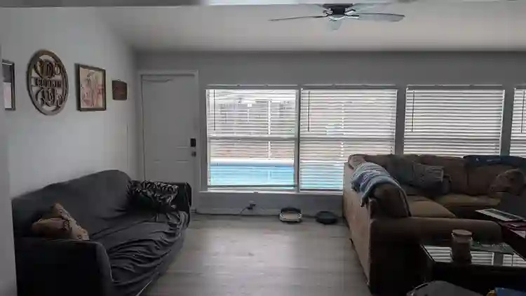 Large, fully furnished bedroom