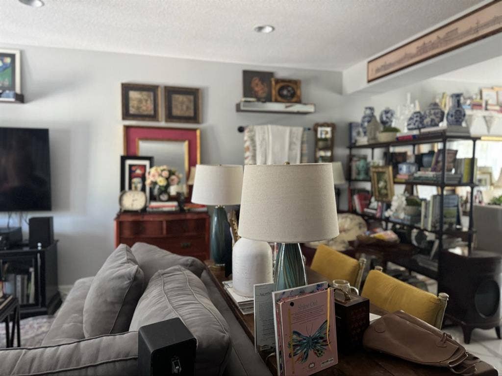 Three story townhouse