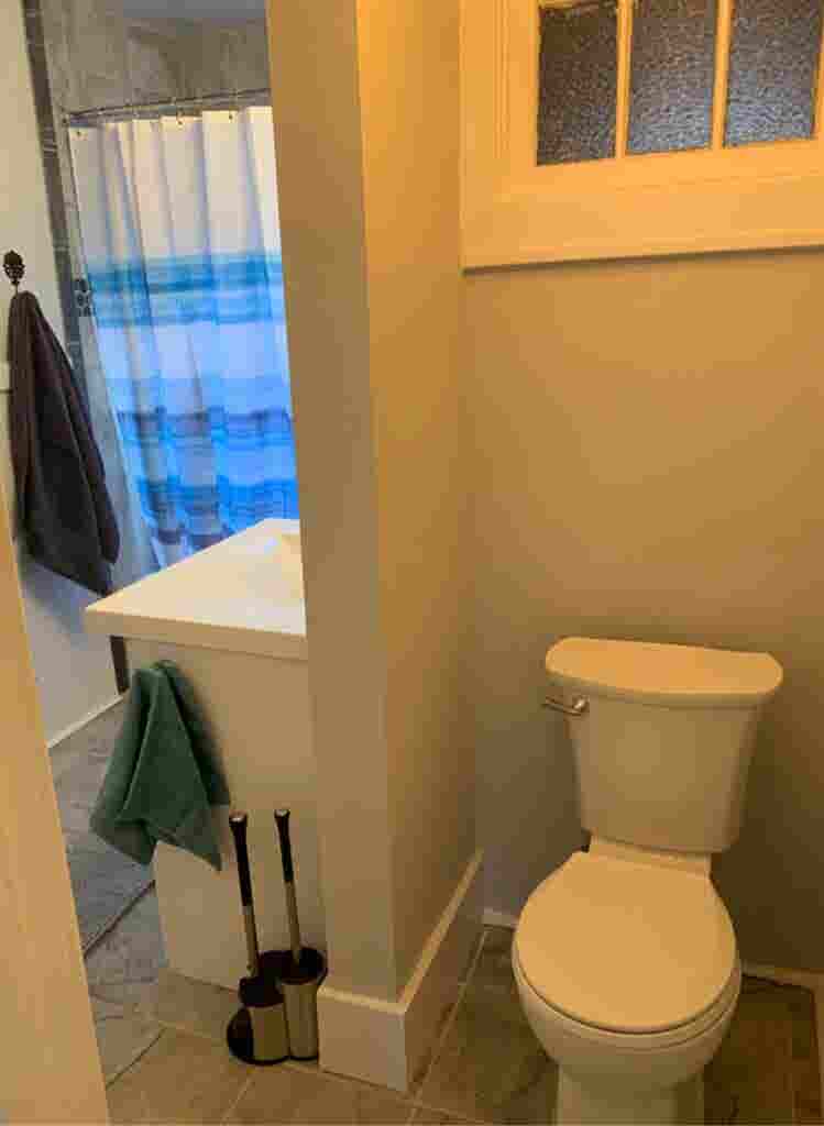 Cool Germantown spot available!