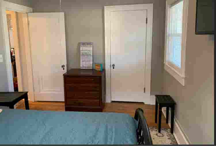 Cool Germantown spot available!