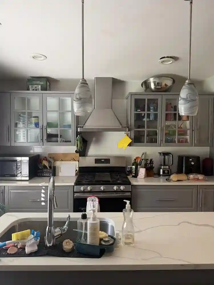 Room for rent in nice neighborhood