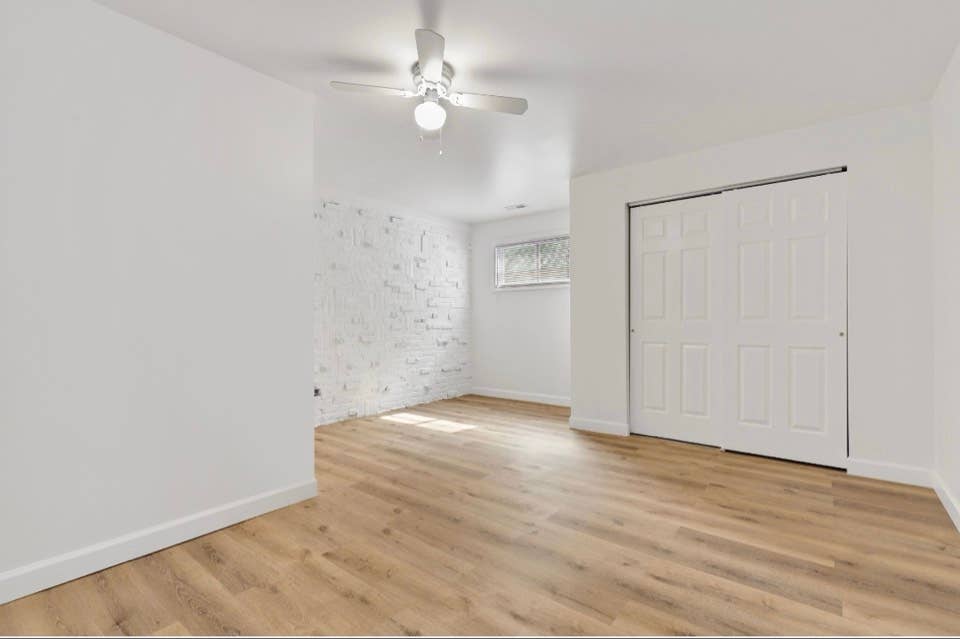 Private room for rent