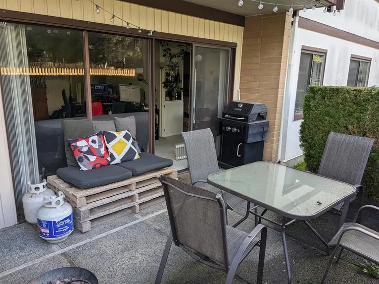 I'm looking for a roommate