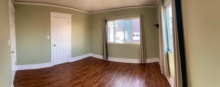 Room in HOUSE with a guest room!