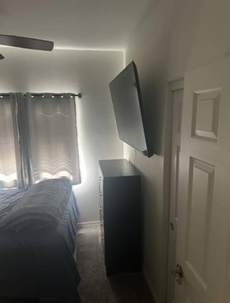 Private room for rent