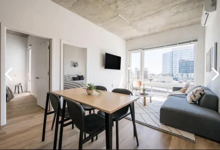 Room in Lincoln Park