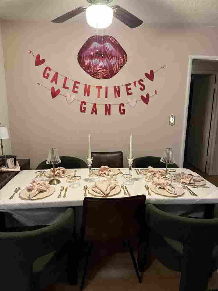 Girls Girl Room For Rent