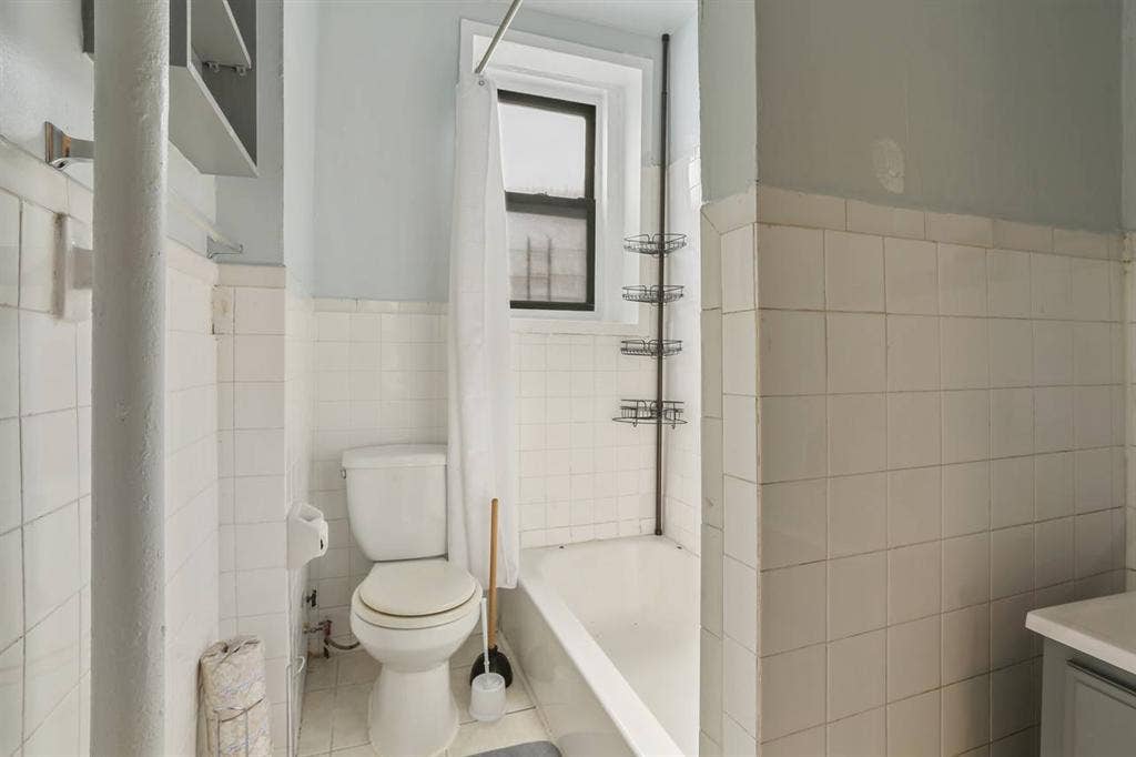 2 BR in New York City