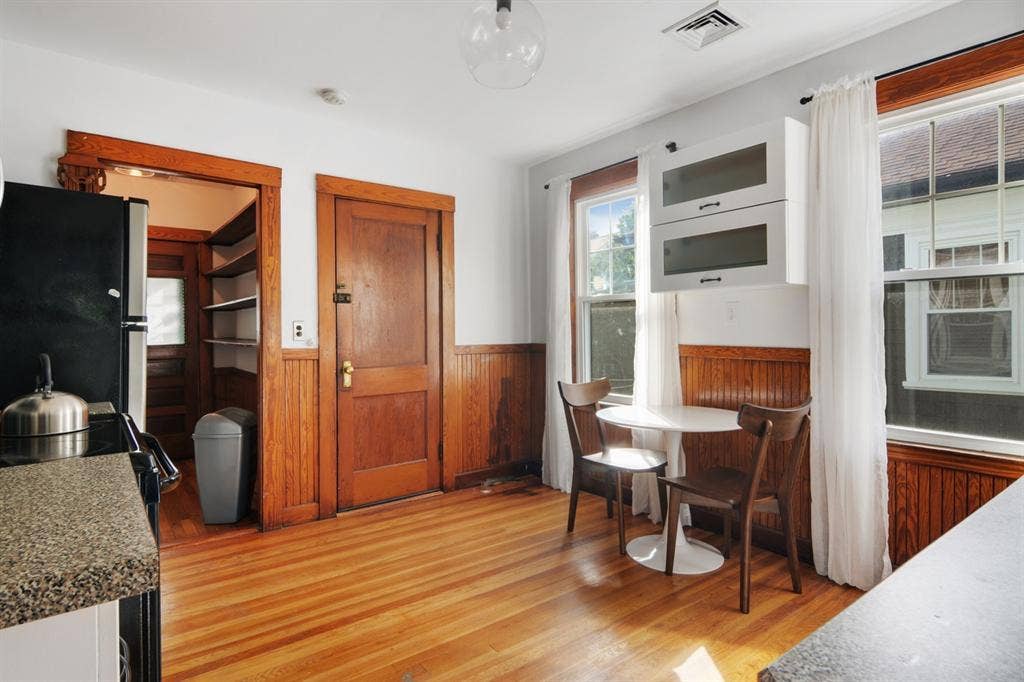 4 BR in Boston