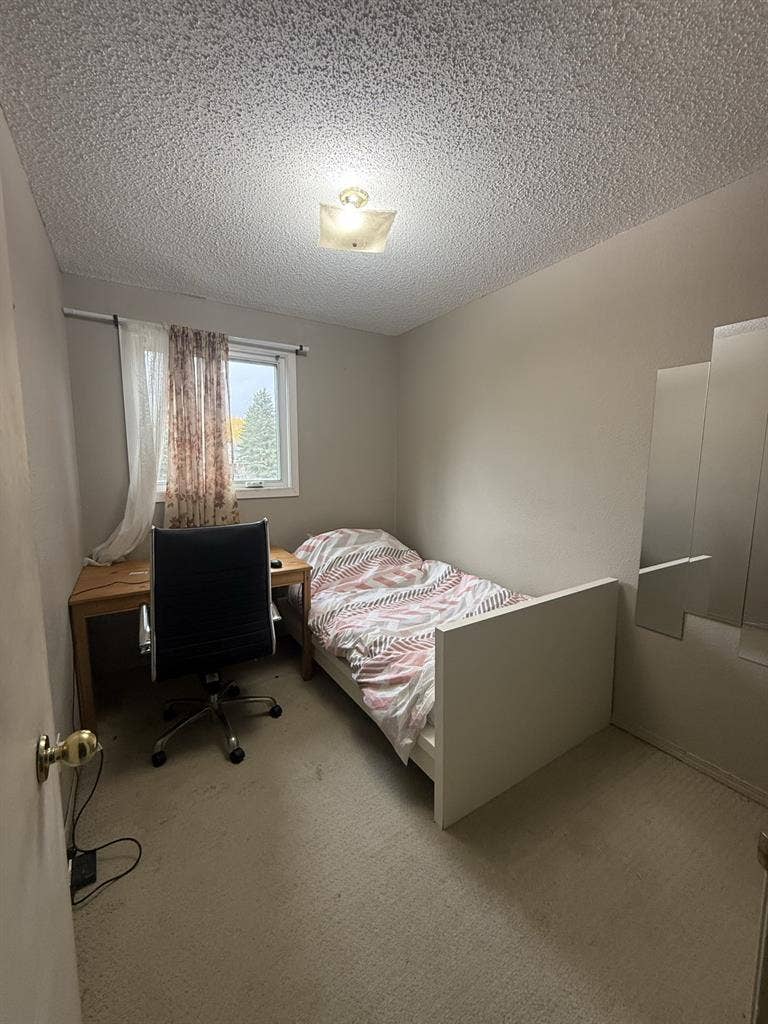 Private room for rent (Only Man)