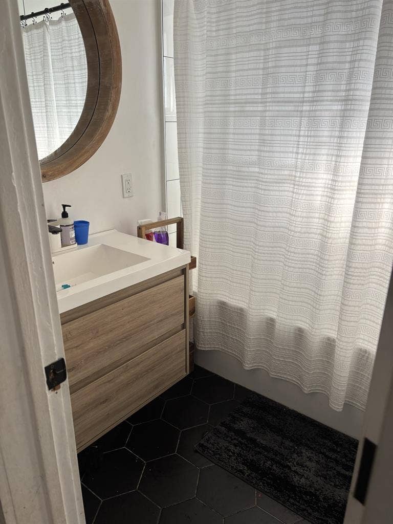 2 Rooms For Rent Anaheim