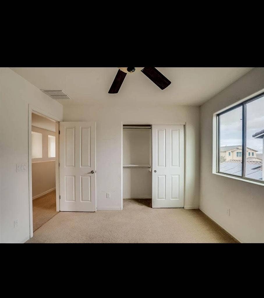 Looking for a clean housemate.