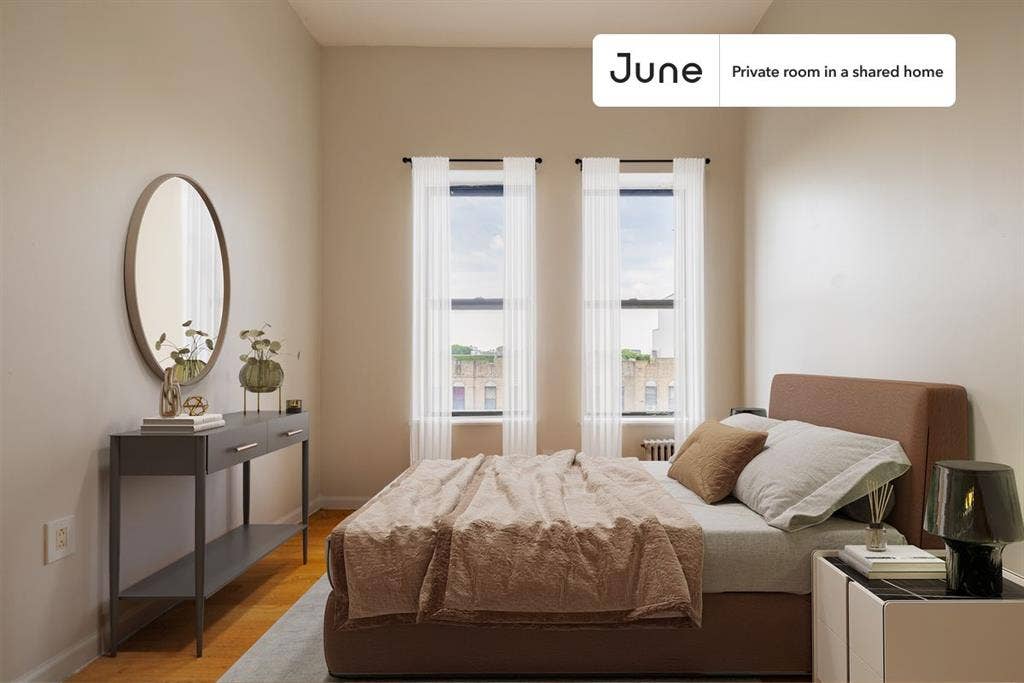 2 BR in New York City