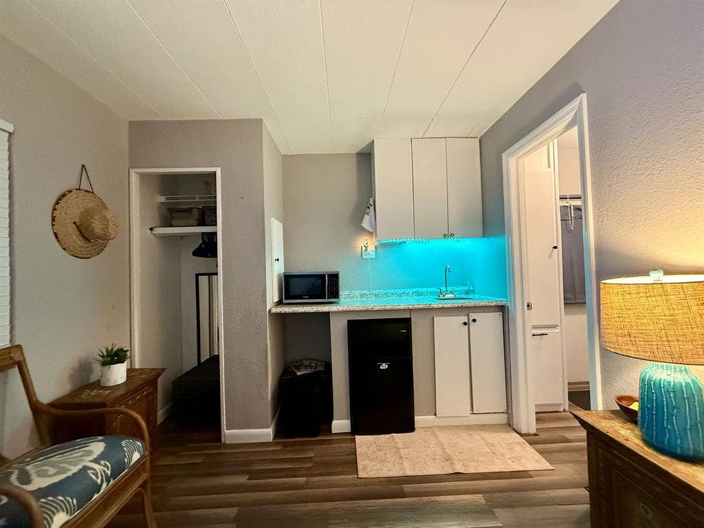 Private- Furnished -All included