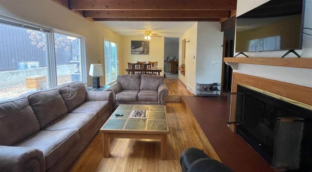 Private room upscale neighborhood