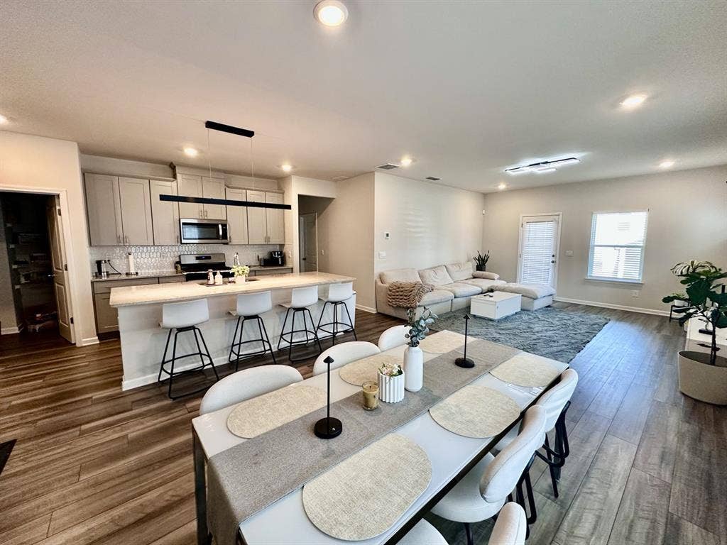 $/m included utilities