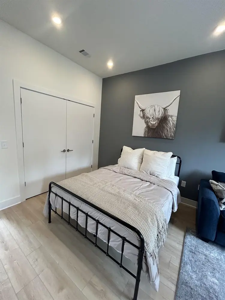 Fully Furnished - Utilities Incl.!