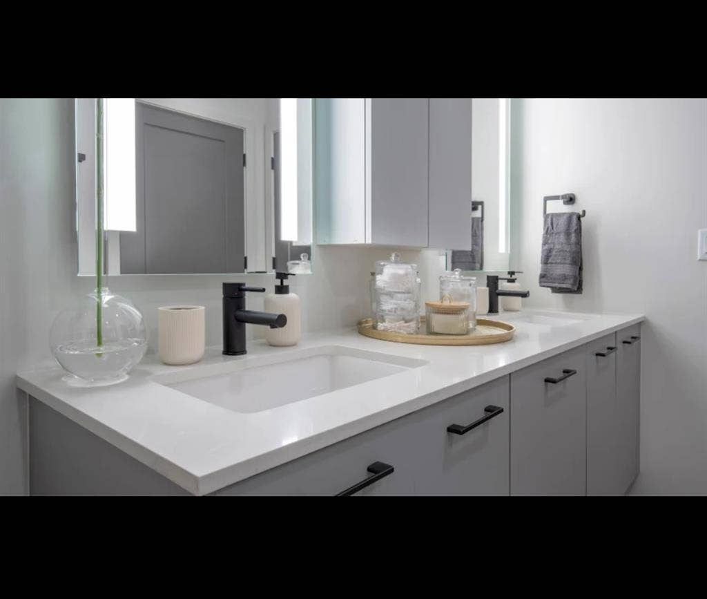 Modern building coral gables