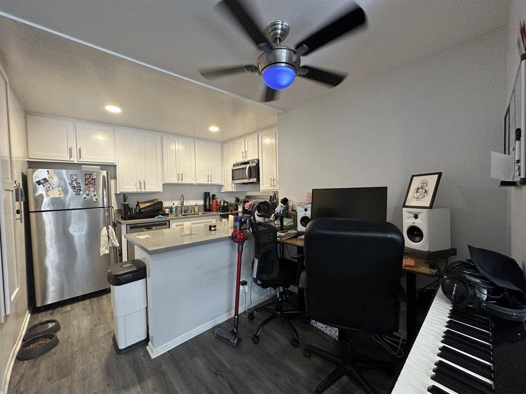 Large Studio in the Hollywood Hills