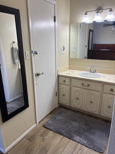 Master Bedroom, Bathroom ensuite