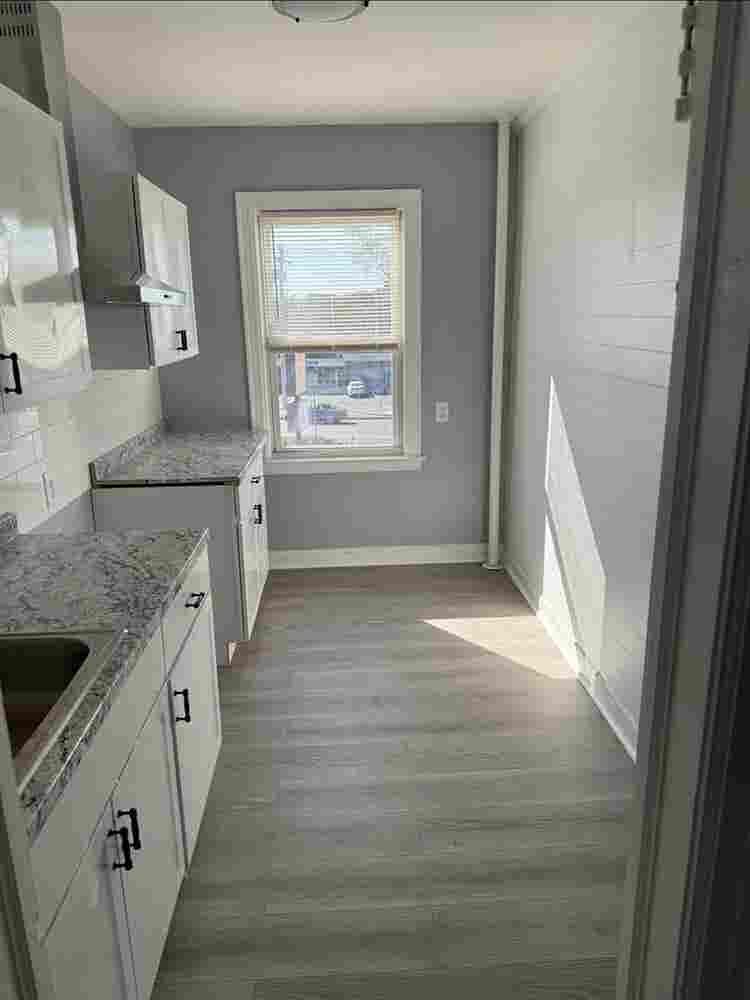 1 bedroom Downtown Milford