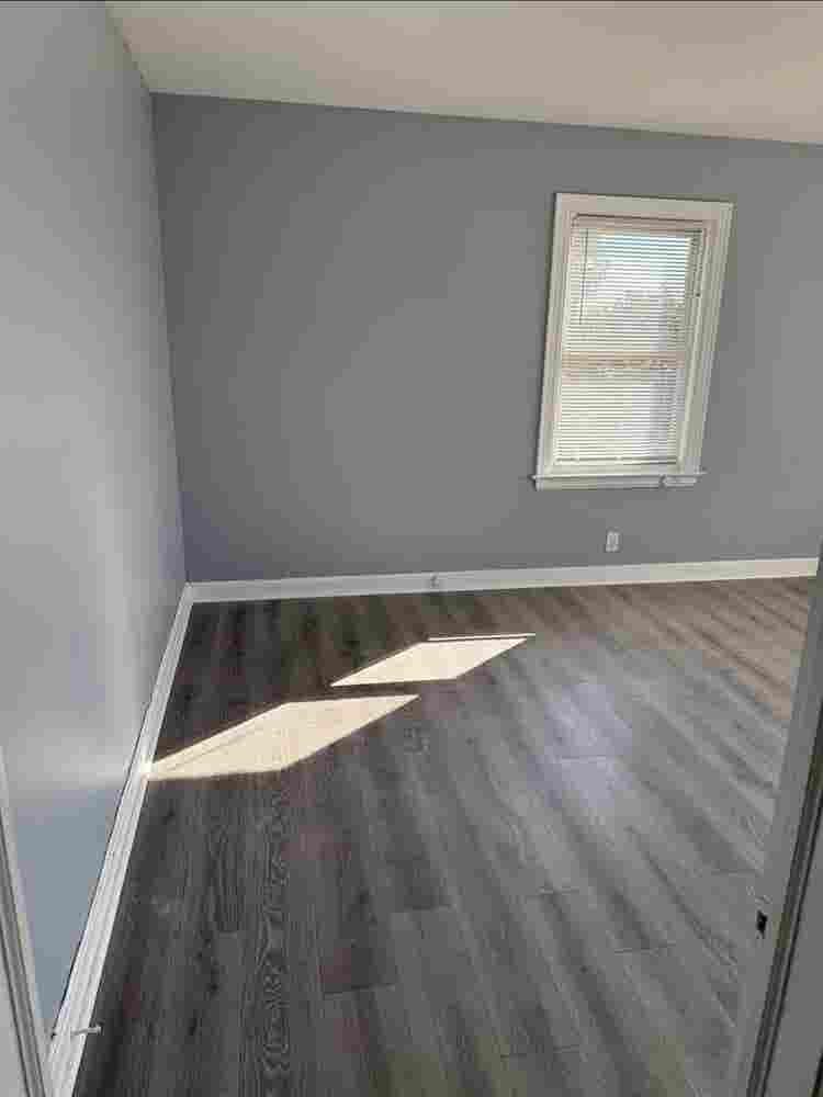 1 bedroom Downtown Milford