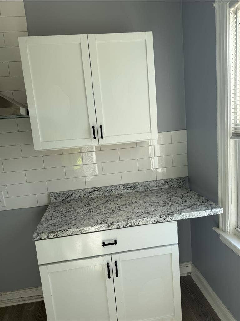 1 bedroom Downtown Milford