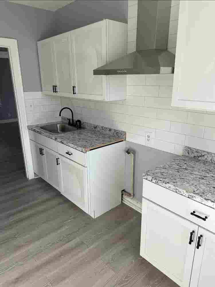 1 bedroom Downtown Milford